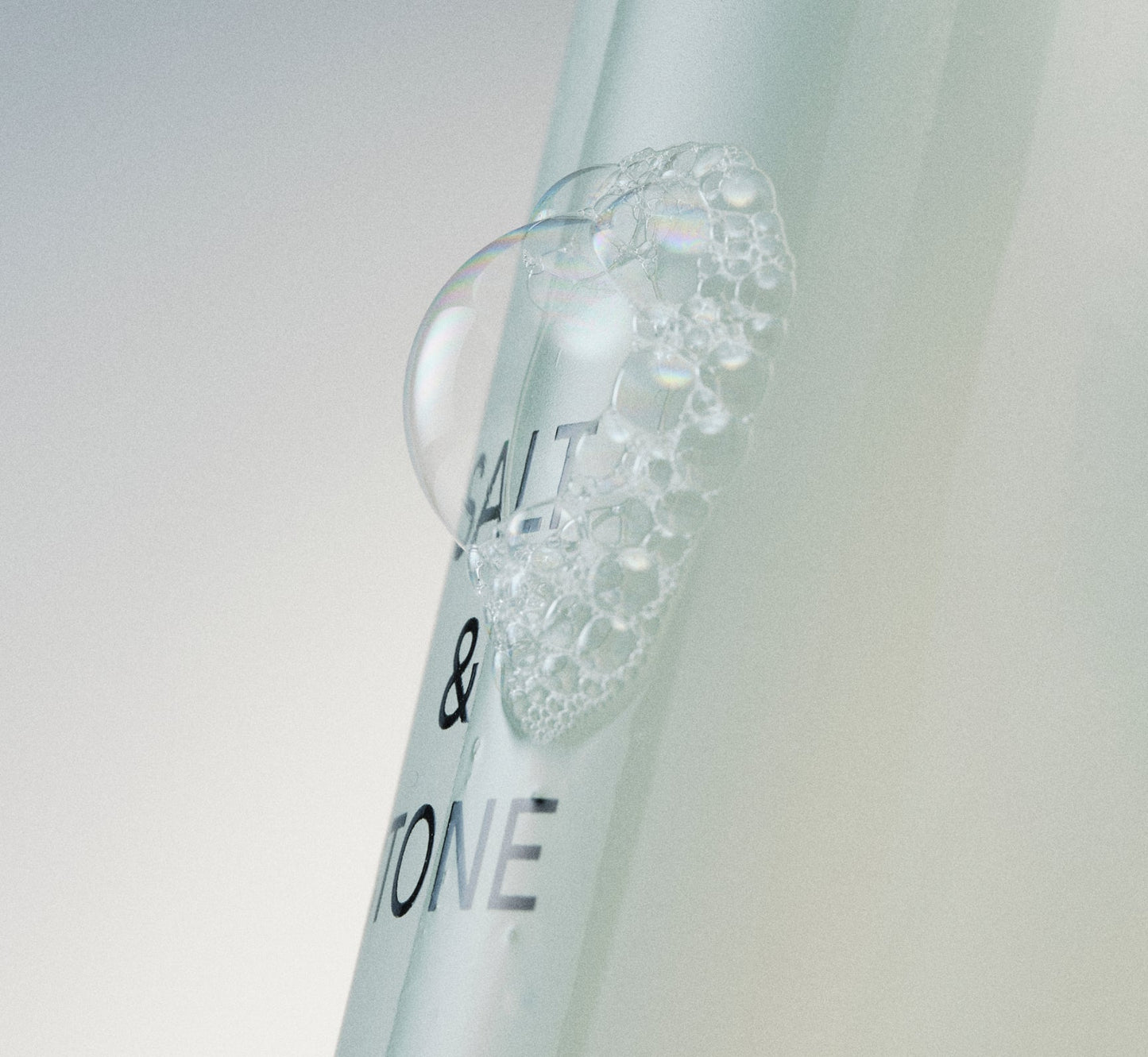 Spirulina & Yuzu Facial Cleanser